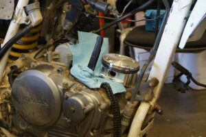 ADVMoto’s Top End Rebuild Guide for your Honda XR650L
